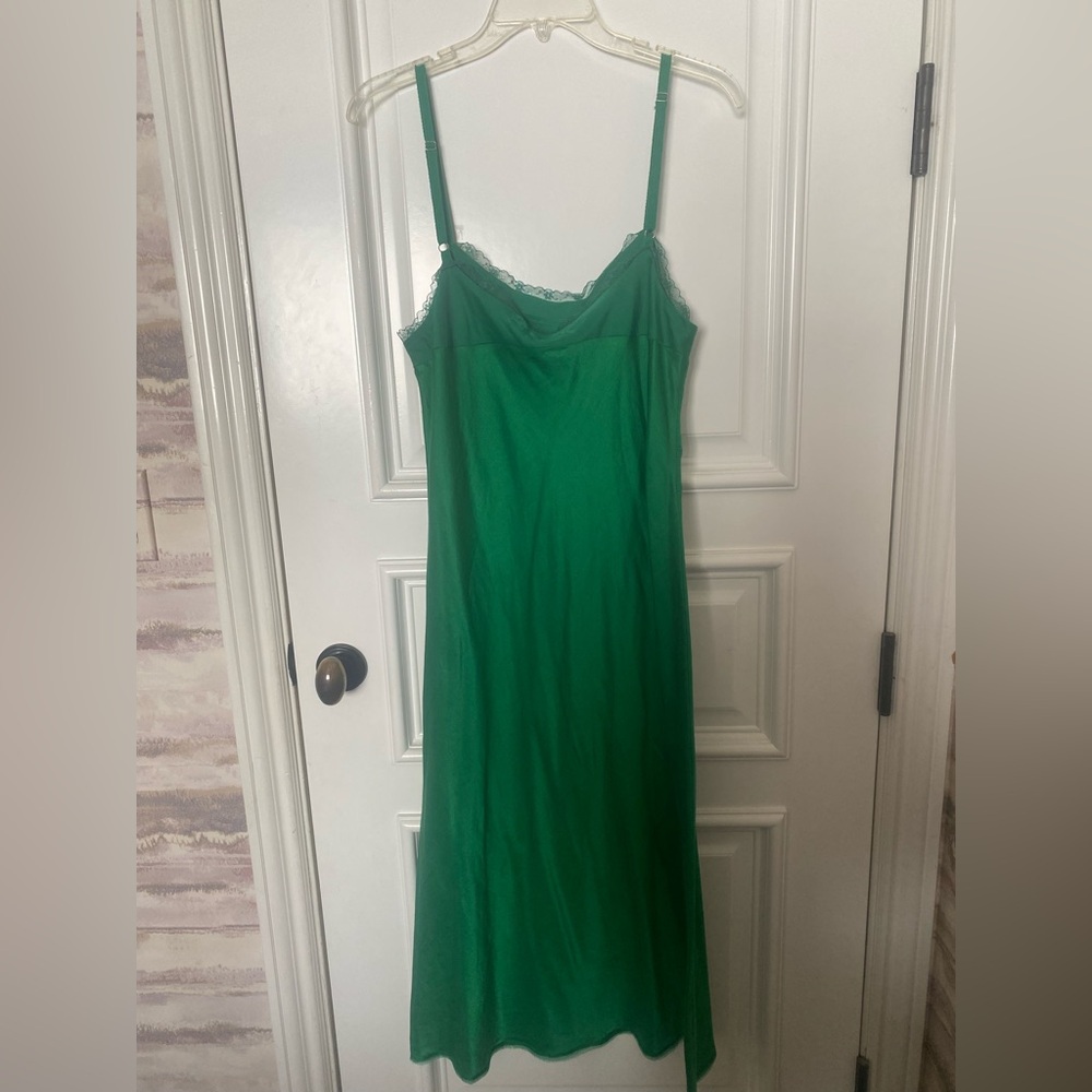 Brazeau Tricot Elegant Green Women's Slip Dress